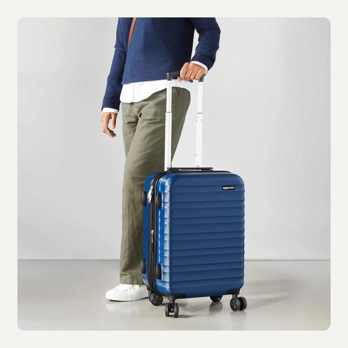 Amazon Basics 3-Piece Hardshell Suitcases Set (21", 26", 30"), Expandable For Up to 25% More Space, With Scratch-Resistant Finish, Four Multi-Directional Wheels, Rose Gold Jansha Store