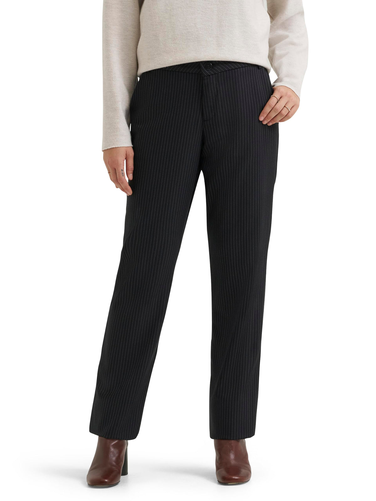 Lee Women's Wrinkle Free Relaxed Fit Straight Leg Pant Jansha Store