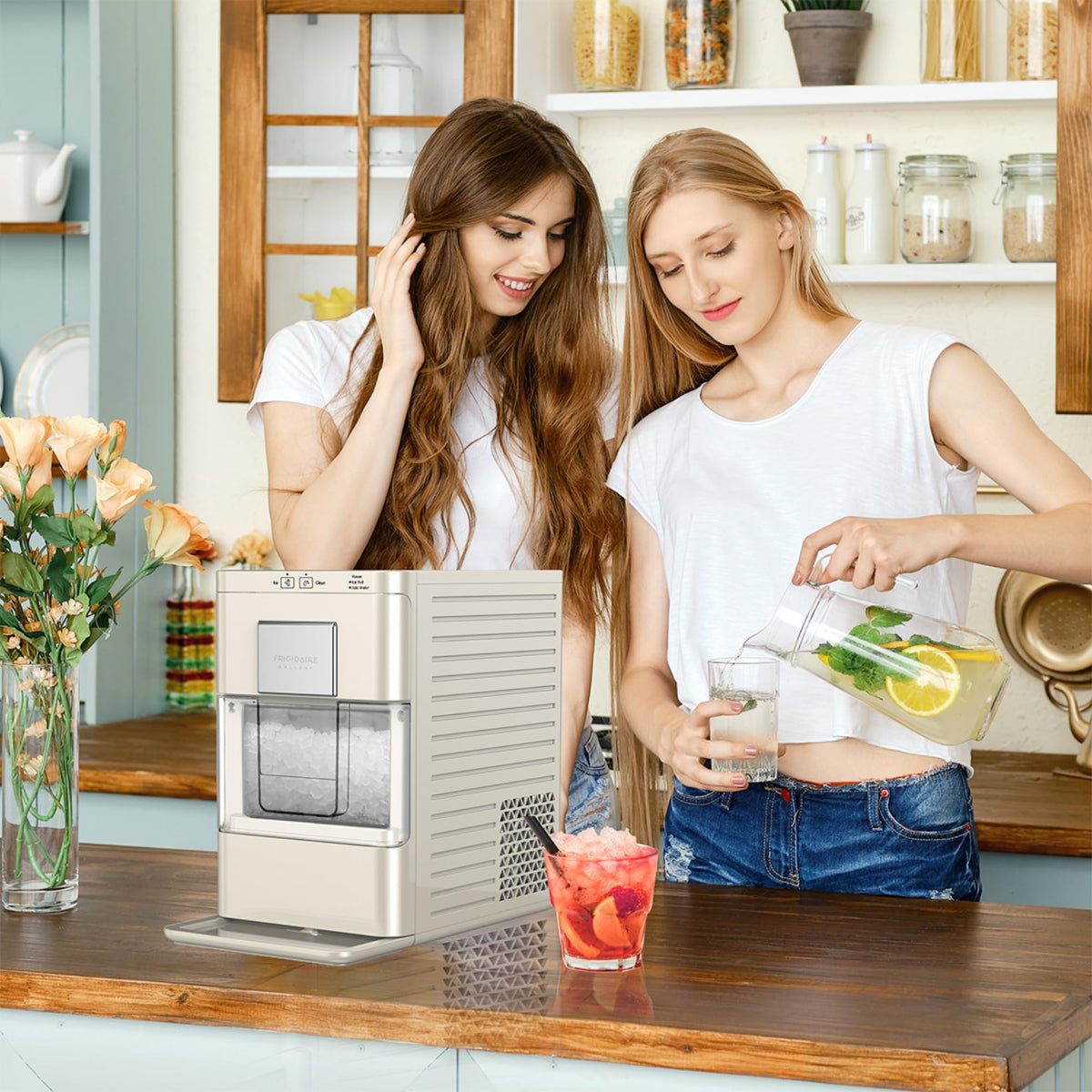 Frigidaire, 26 lb per Day, Countertop Bullet Ice Maker, Stainless Steel Jansha Store
