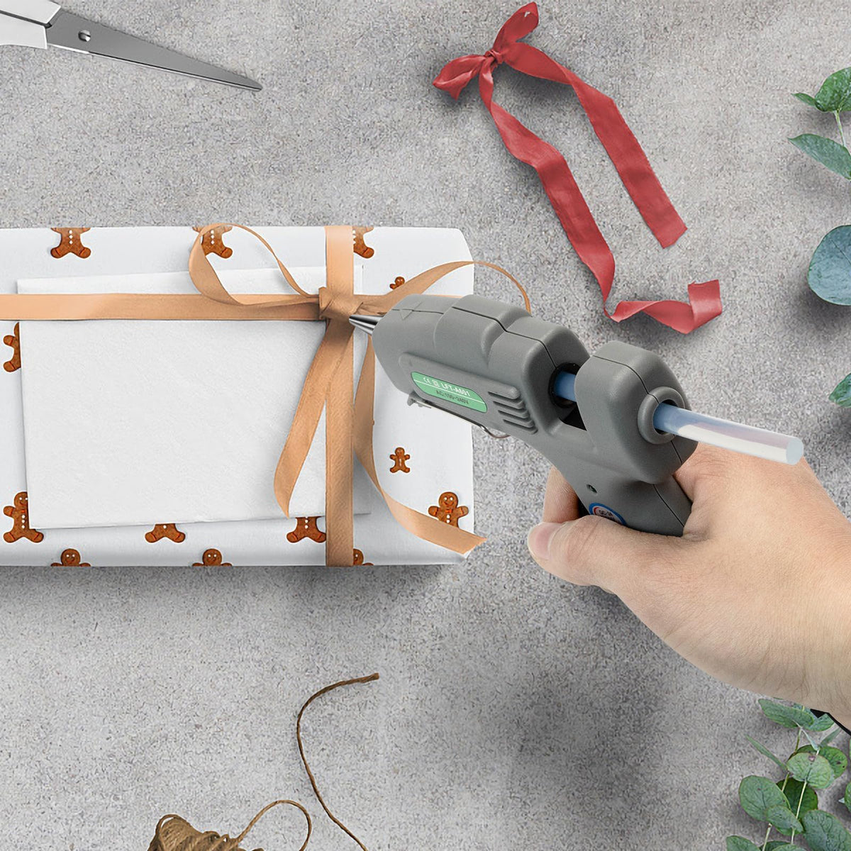 SHJADE Hot Glue Gun with 30 Glue Sticks, 20W Mini Hot Melt Gun Kit(White) Jansha Store