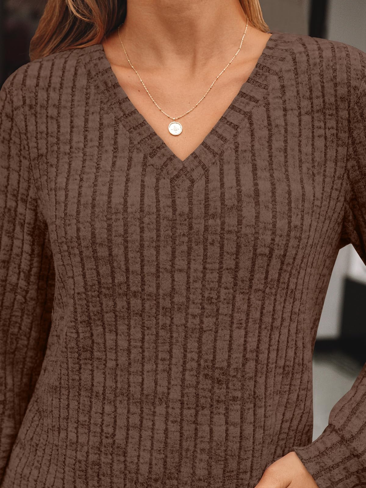 AUTOMET Womens V Neck Long Sleeve Shirts Fall Tops 2026 Lightweight Sweater Jansha Store